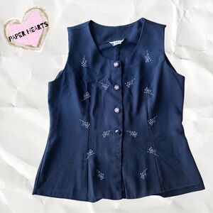 Vintage Clara Floral Vest 🌸💙